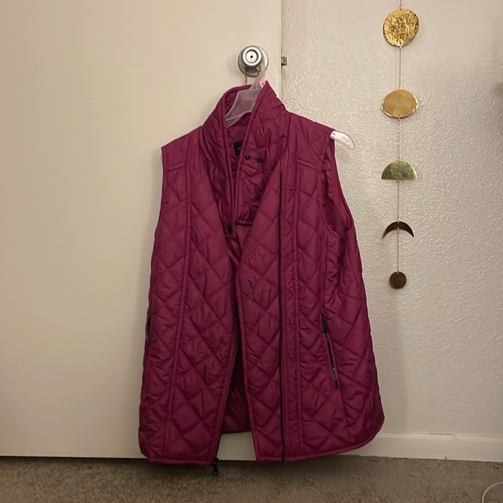 Marc New York purple vest